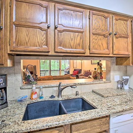 Hot Springs Village Retreat With Deck 3 Mi To Golf! Exteriör bild