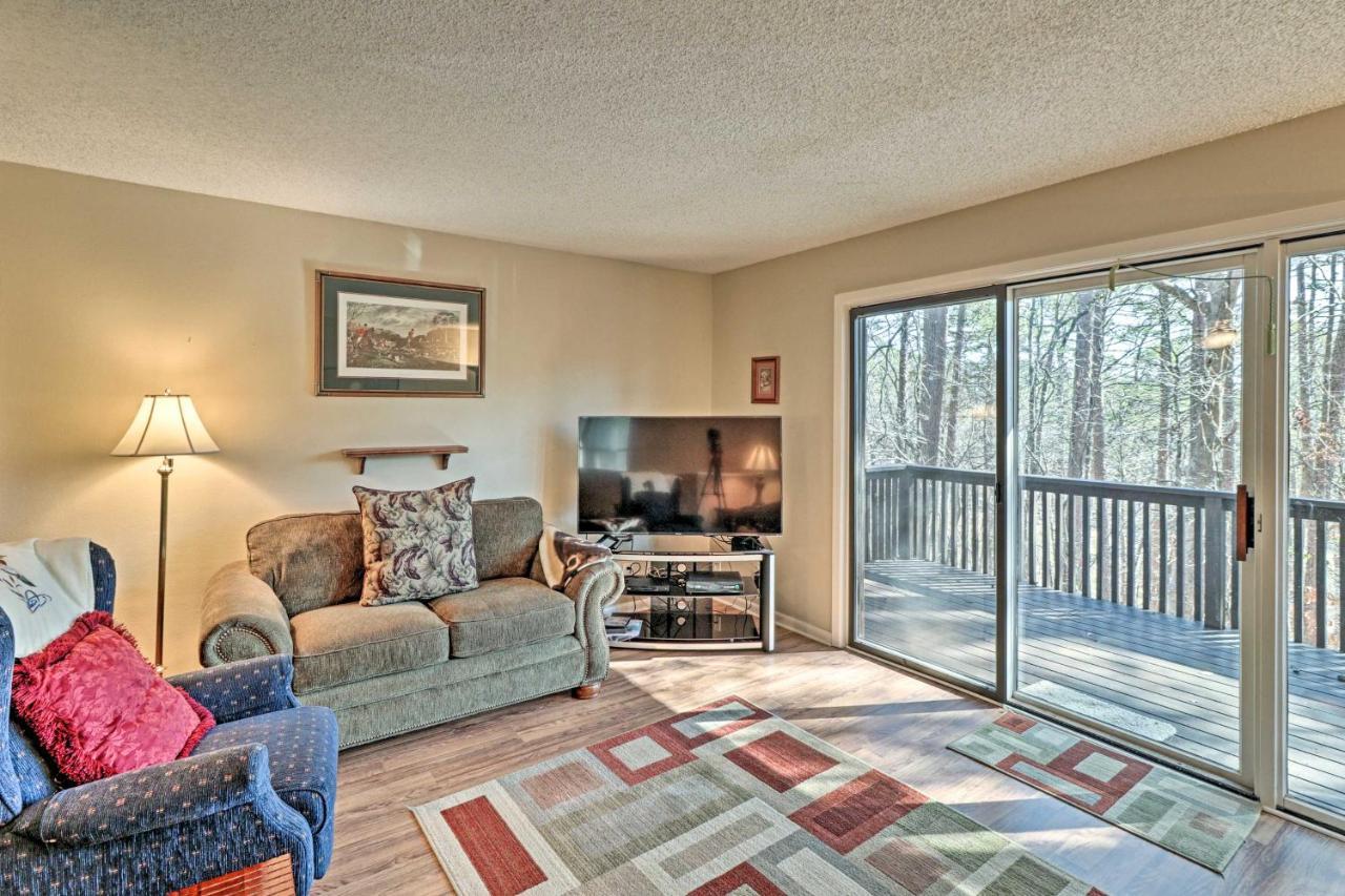 Hot Springs Village Retreat With Deck 3 Mi To Golf! Exteriör bild